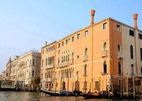 Experience the grand canal in Venice, Italy while staying at Ca' Sagredo Hotel and get nostalgic.