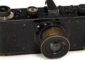 An old Leica O-series camera.
